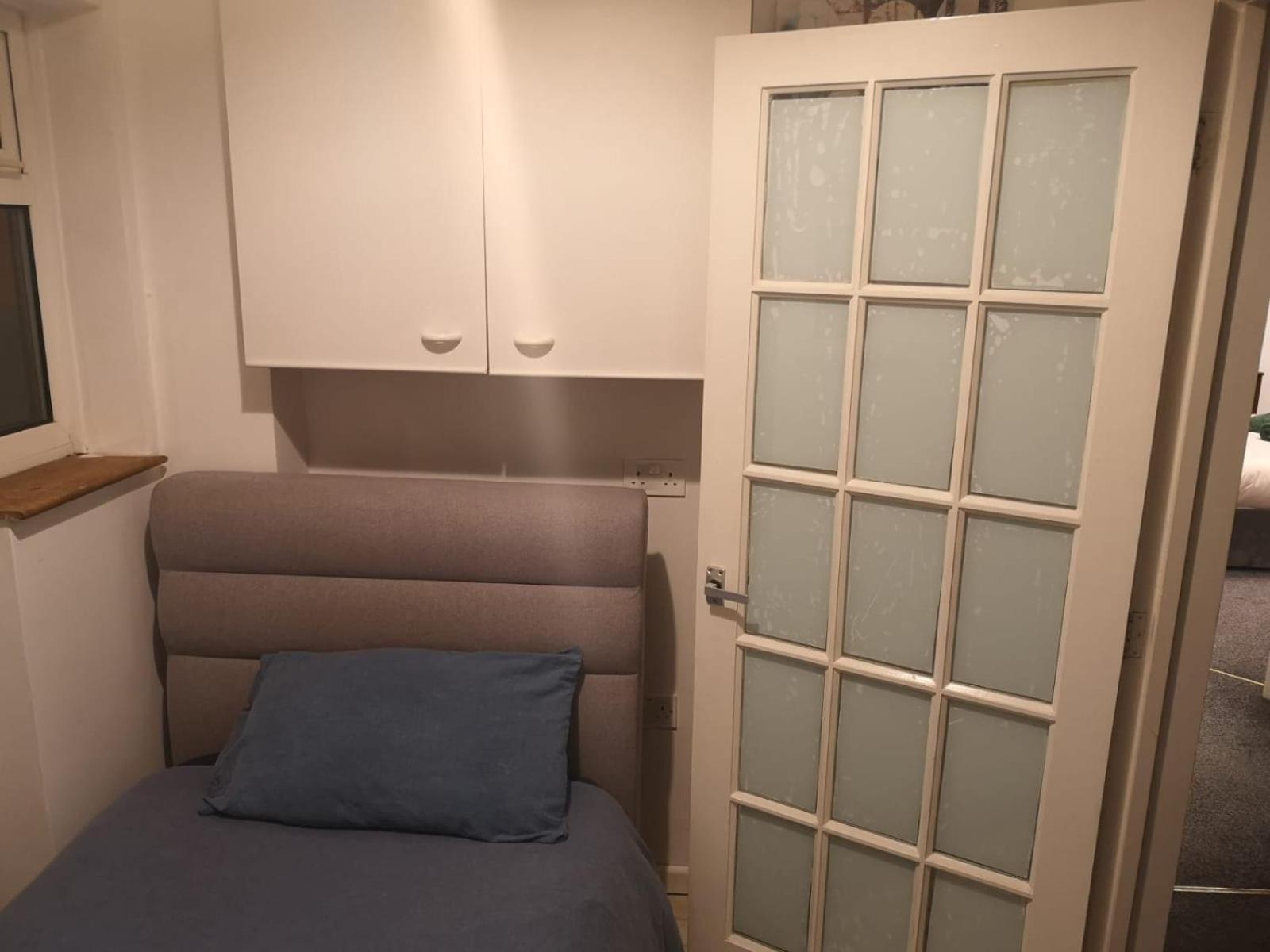 Mossbank House Luton Airport Hotel Luaran gambar